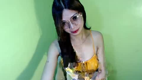 BELLA online show from July 25, 10:29 pm