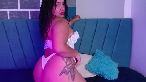 Snapshot of amaranta_carey chatting on September 17, 11:50 pm amaranta_carey online show from September 17, 11:50 pm
