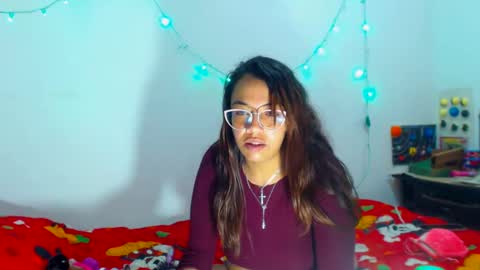 Snapshot of amararoberts08 chatting on December 7, 6:48 pm Amara Julia online show from December 7, 6:48 pm