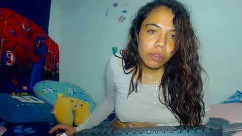Snapshot of amararoberts08 chatting on December 20, 11:37 pm Amara Julia online show from December 20, 11:37 pm