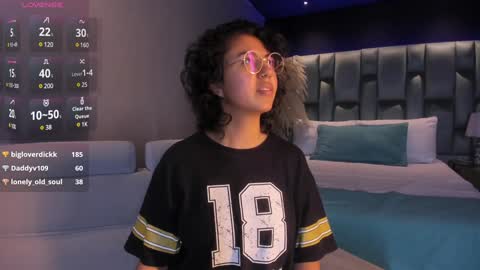 Emily online show from February 2, 3:17 pm