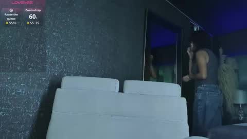 Emily online show from October 1, 10:43 am