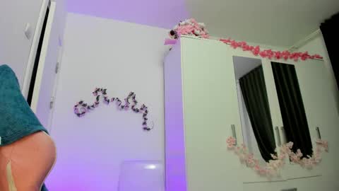 amateur_fitbabex online show from September 11, 6:13 am