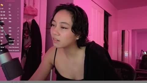 leash online show from February 23, 3:15 am