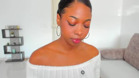 Snapshot of amatiistur chatting on April 27, 8:51 pm Tammy online show from April 27, 8:51 pm