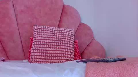 Snapshot of amatistasky__ chatting on July 28, 2:35 pm AMATISTA online show from July 28, 2:35 pm