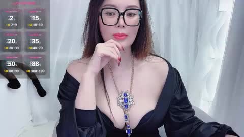 Snapshot of amaya_yooo_36d chatting on September 23, 10:51 am yooo online show from September 23, 10:51 am