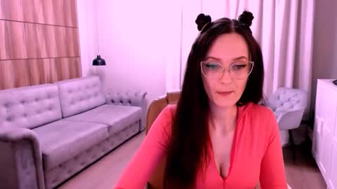 Izza online show from February 10, 9:46 am