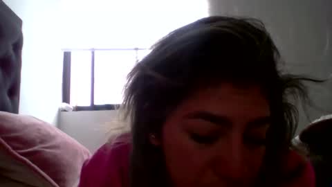 Snapshot of ambar_cortes chatting on February 9, 4:44 pm ambar_cortes online show from February 9, 4:44 pm