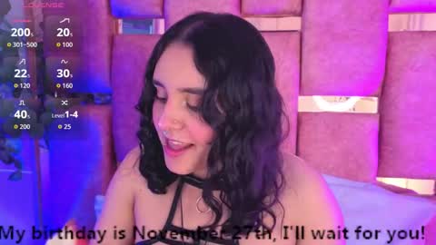 Snapshot of ambar_devon chatting on November 10, 6:51 pm online show from November 10, 6:51 pm