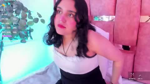 Snapshot of ambar_devon chatting on December 2, 6:58 pm online show from December 2, 6:58 pm