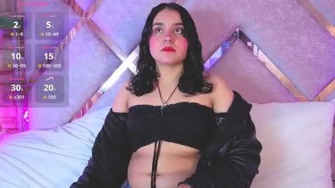 Snapshot of ambar_devon chatting on December 4, 7:11 pm online show from December 4, 7:11 pm