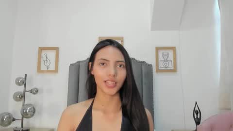 Snapshot of ambar_lorens chatting on March 2, 12:34 pm Ambar online show from March 2, 12:34 pm