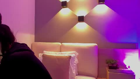 Snapshot of ambar_midnigth chatting on June 19, 2:05 am ambar_midnigth online show from June 19, 2:05 am