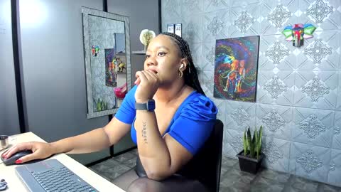 ambar rose2  online show from December 6, 1:44 pm