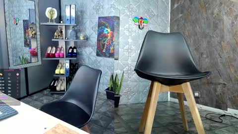 ambar rose2  online show from December 9, 1:34 pm