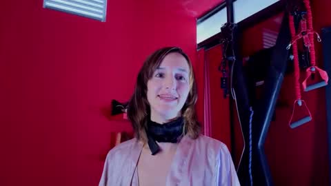 Snapshot of ambar_roux1 chatting on October 17, 5:59 pm ambar_roux1 online show from October 17, 5:59 pm