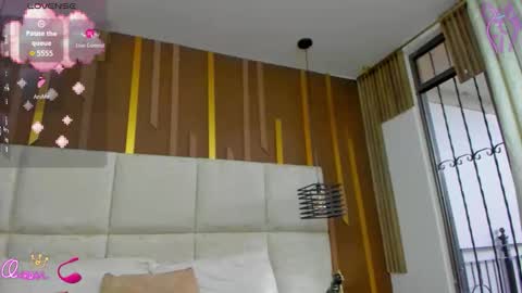 Snapshot of ambargills chatting on June 3, 12:52 pm AmbarGills online show from June 3, 12:52 pm