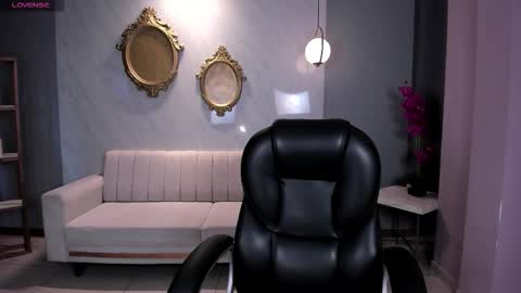 Ambar  online show from November 21, 11:53 am