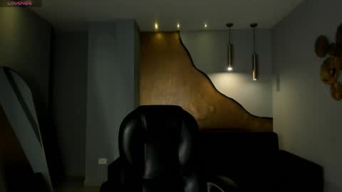 Ambar  online show from April 12, 10:53 am