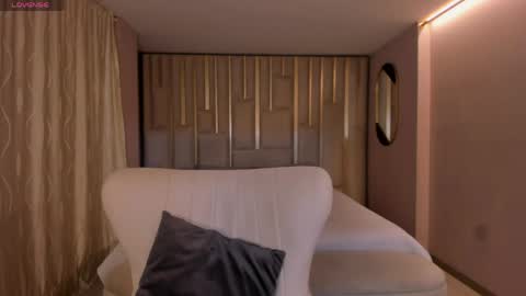 Ambar  online show from April 17, 10:51 am