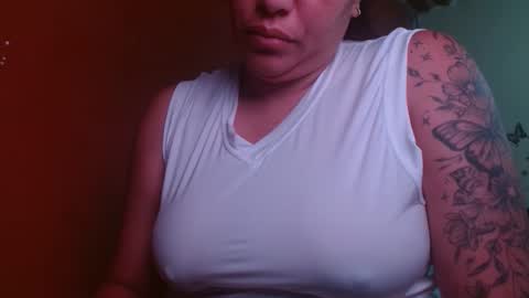 Snapshot of ambarmilf09 chatting on November 17, 3:45 am ambarmilf09 online show from November 17, 3:45 am