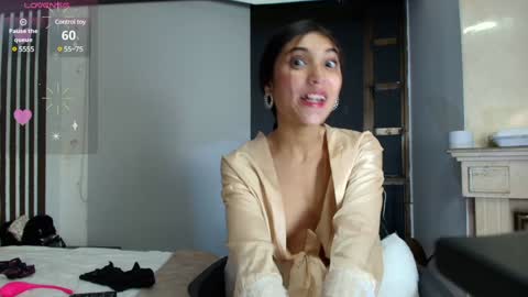 Snapshot of ambaross chatting on February 5, 1:26 am Ambar Ross online show from February 5, 1:26 am