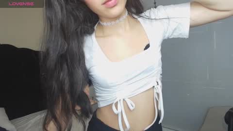 Snapshot of ambaross chatting on October 1, 7:42 pm Ambar Ross online show from October 1, 7:42 pm