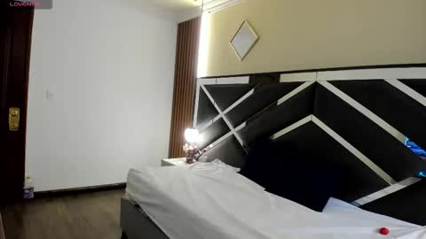 Ambar Ross online show from February 5, 1:16 pm