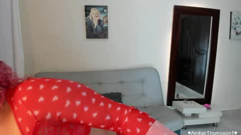 ambarthompson1 online show from April 23, 8:57 am