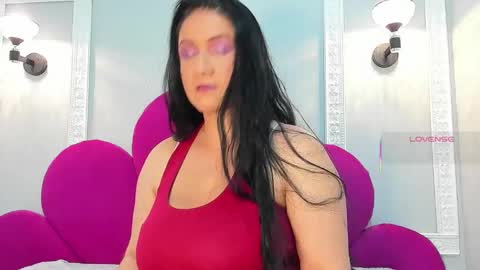   online show from March 9, 8:21 pm