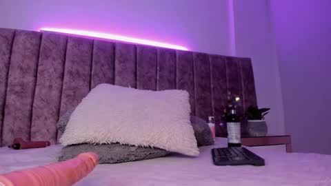  Amber  online show from March 28, 2:22 am