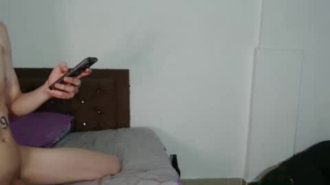 Snapshot of ambel_rose chatting on December 30, 1:58 am ambel_rose online show from December 30, 1:58 am