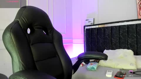 Cody amber online show from November 6, 11:55 am