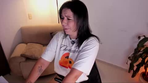 Amber Davis online show from March 24, 1:10 am