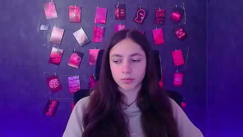 Amber online show from March 18, 6:27 am