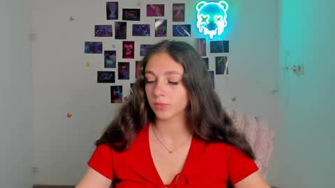 Snapshot of amber__r chatting on July 21, 5:43 am Amber online show from July 21, 5:43 am