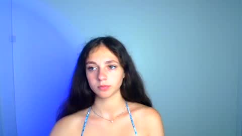 Snapshot of amber__r chatting on August 3, 6:01 am Amber online show from August 3, 6:01 am