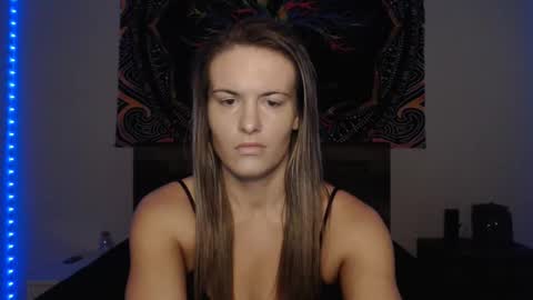 Snapshot of amber__xoxo chatting on December 2, 2:52 pm Amber online show from December 2, 2:52 pm