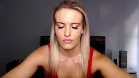 Amber online show from March 31, 1:55 pm