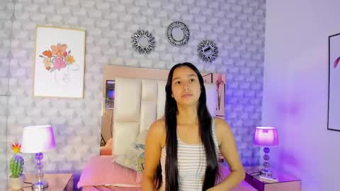 Snapshot of amber_ashfang chatting on May 1, 10:53 am Amber online show from May 1, 10:53 am
