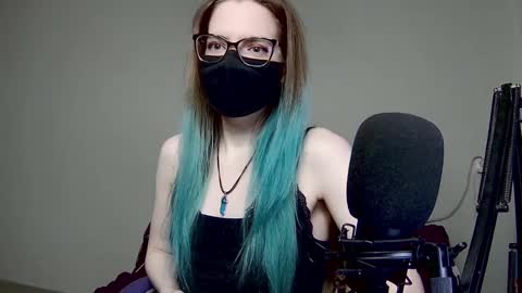 Snapshot of amber_candyfloss chatting on January 27, 11:54 pm Amber non-nude model online show from January 27, 11:54 pm