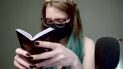 Snapshot of amber_candyfloss chatting on March 4, 1:45 am Amber non-nude model online show from March 4, 1:45 am