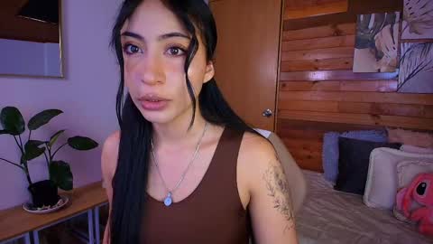 amber_curly online show from April 16, 7:25 pm