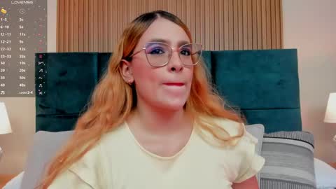 Snapshot of amber_kiss_ chatting on May 18, 6:58 pm Emily online show from May 18, 6:58 pm