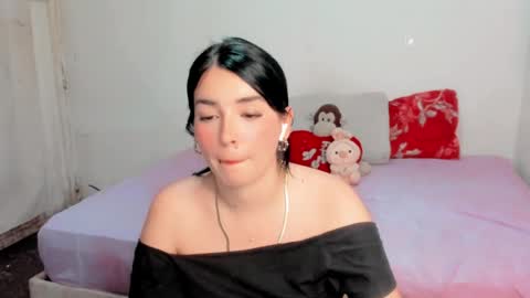 amber online show from March 29, 4:34 am