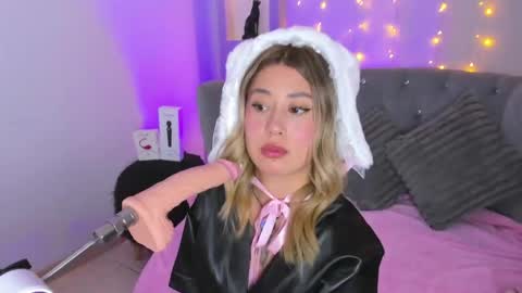 Snapshot of amber_palmer chatting on April 23, 8:00 pm amber_palmer online show from April 23, 8:00 pm