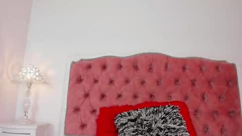 Snapshot of amber_roose75 chatting on September 11, 12:16 pm julieta online show from September 11, 12:16 pm