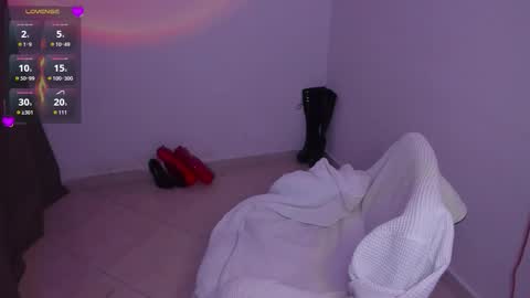 find me here ---    online show from December 2, 11:23 pm