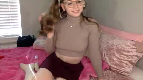 Amber 3 online show from March 28, 11:15 pm